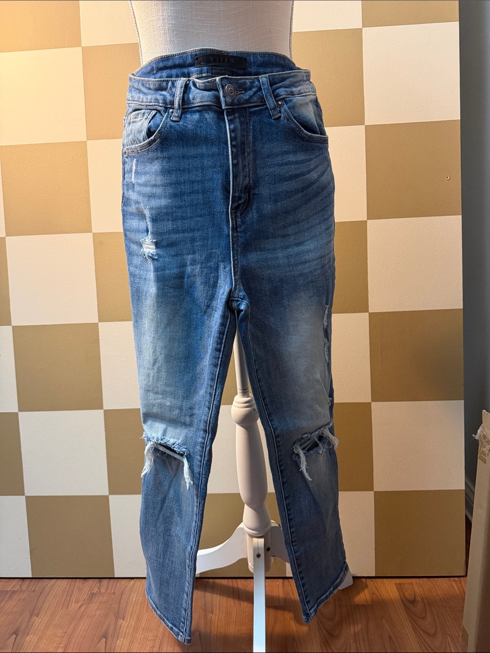 High-Rise Distressed Cropped Jeans - Blue